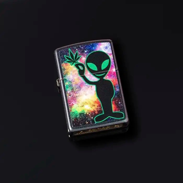 Zippo Lighter - Alien Design Iridescent