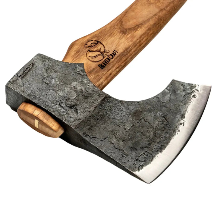 AX4 Universal Øks 640mm - Game-On.no