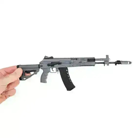 Goatguns - Mini AK12 - Replika Modell - Grå - Game-On.no