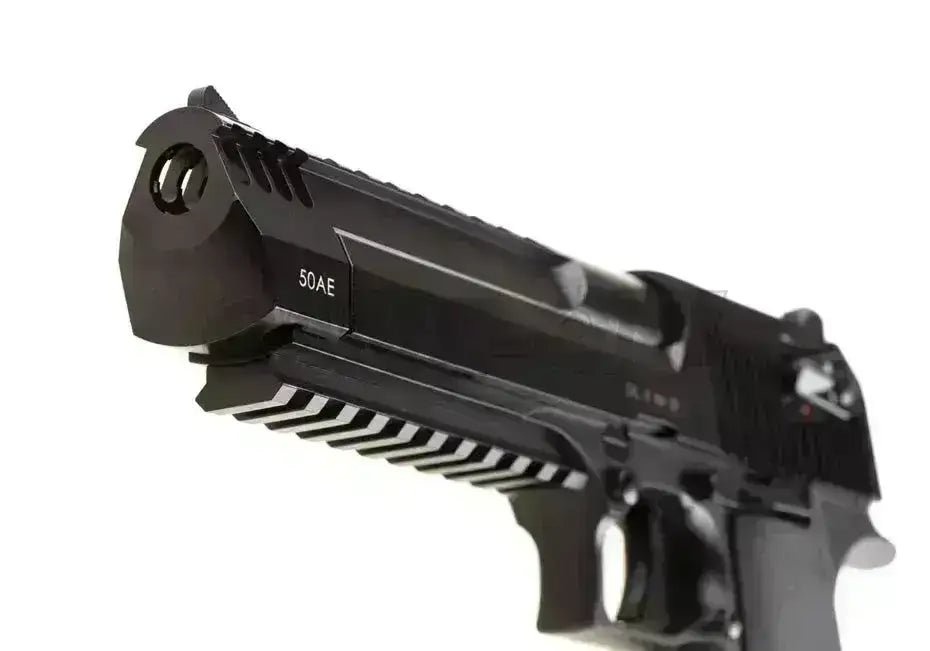 KWC - Deagle .50 L6 Full Auto Softgun Pistol med Blowback - Svar - Game-On.no