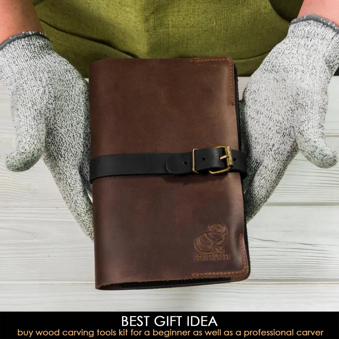 S19X Knivsett med Treskjærekniver og Skjekniv - Etui av Skinn - Game-On.no