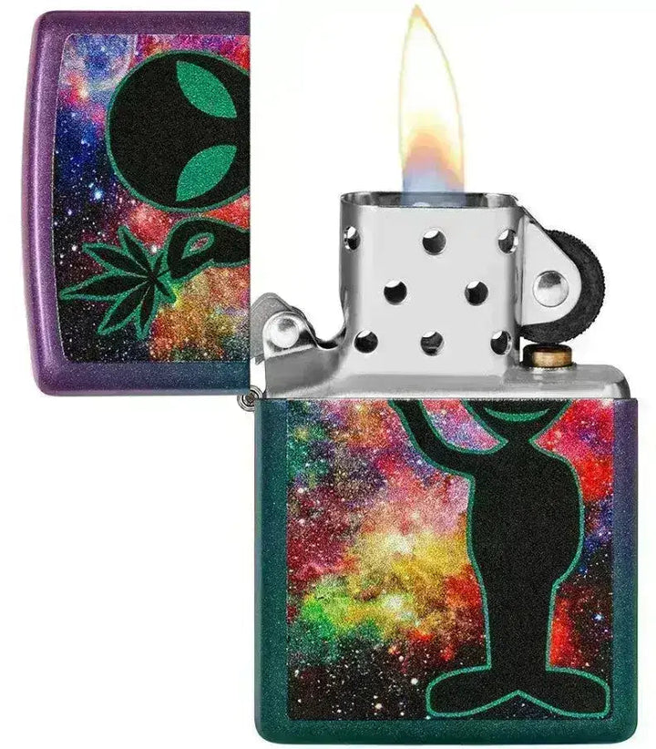 Zippo Lighter - Alien Design Iridescent - Game-On.no
